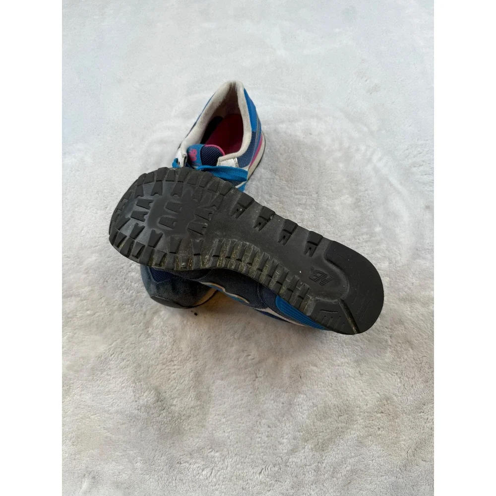 New Balance 574 Women's‎ Sneakers Blue Suede Athletic Walking Shoes